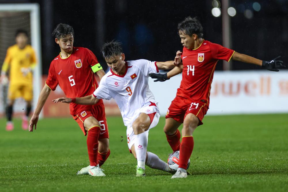 TA：FIFA在卖世界杯期间的停车证，价格是每场75至175美元